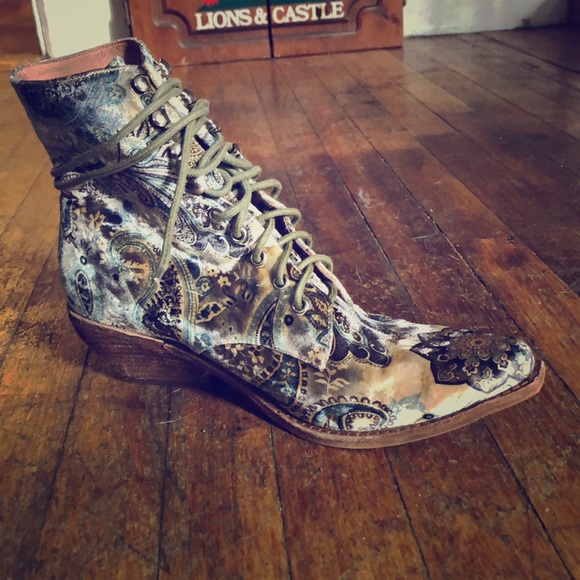 Jeffrey Campbell Shoes - Free people boots